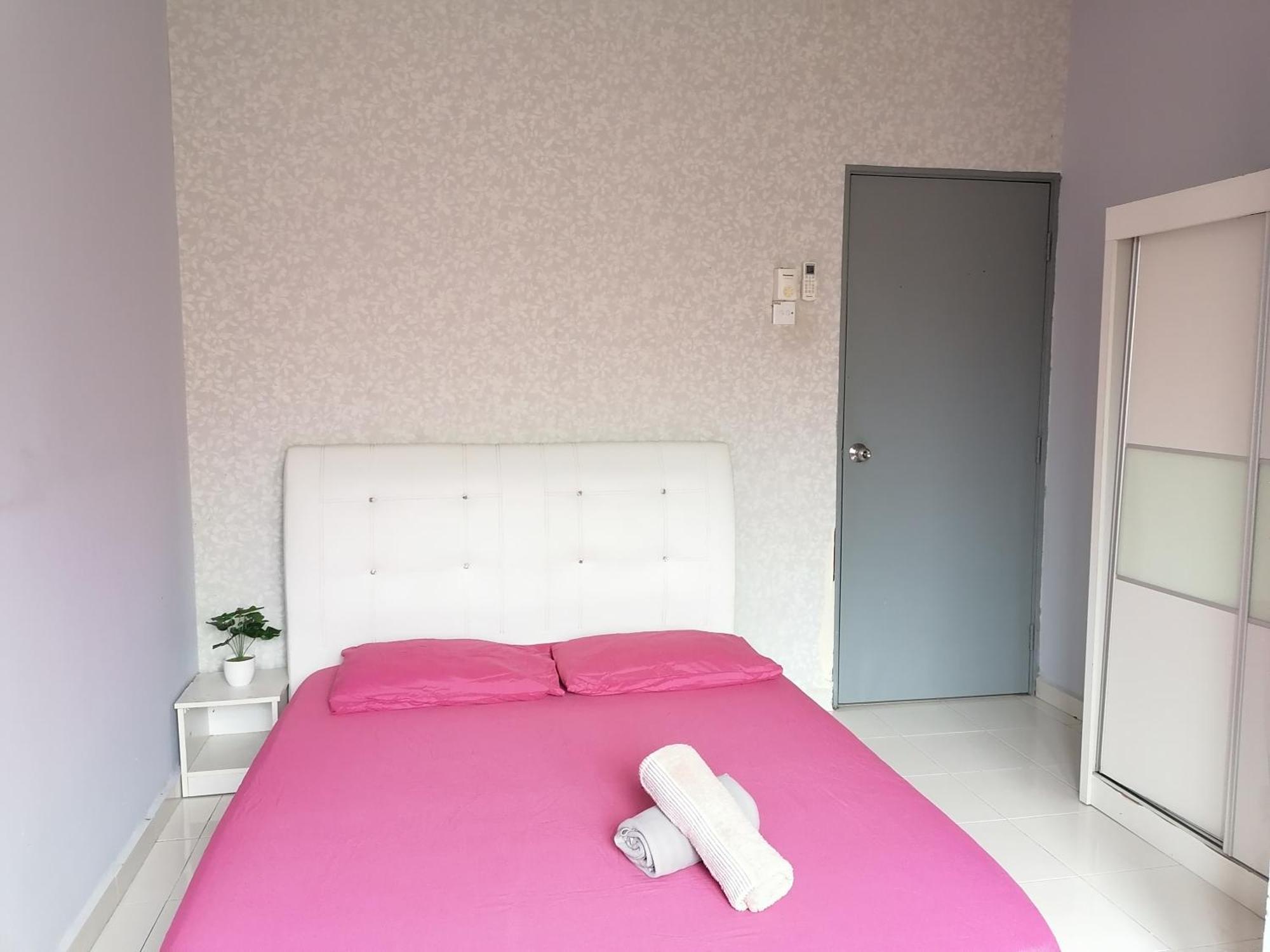 d KAMAR Homestay @Desaru Kangkar Chemaran Bagian luar foto