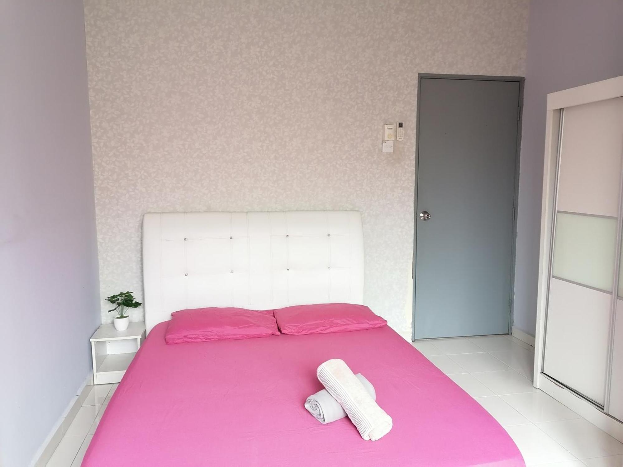 d KAMAR Homestay @Desaru Kangkar Chemaran Bagian luar foto